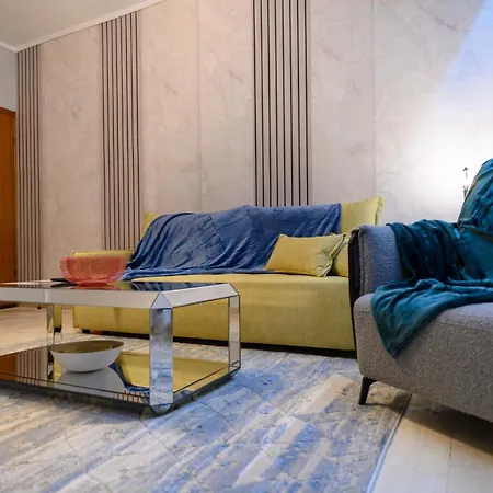 Serenity And 2 Bedroom Luxury In Kalamaria Thessaloniki