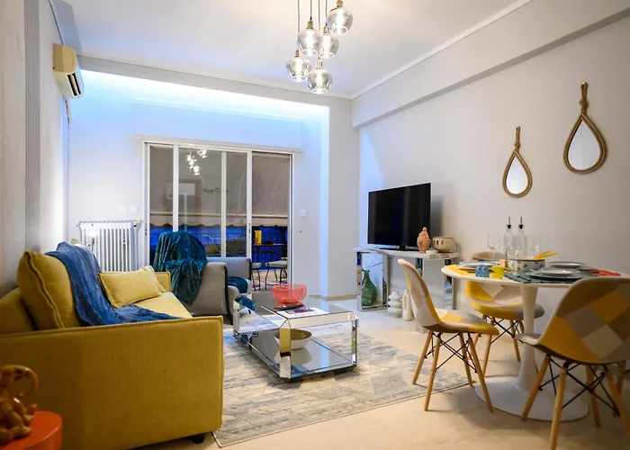 Serenity And 2 Bedroom Luxury In Kalamaria Apartmán
