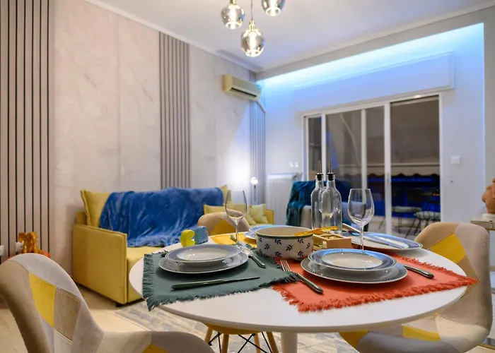 Apartmán Serenity And 2 Bedroom Luxury In Kalamaria Soluň
