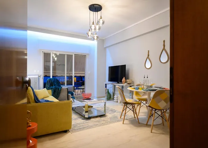 Serenity And 2 Bedroom Luxury In Kalamaria Apartmán *