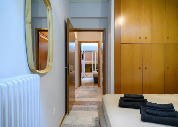 Apartmán Serenity And 2 Bedroom Luxury In Kalamaria Soluň