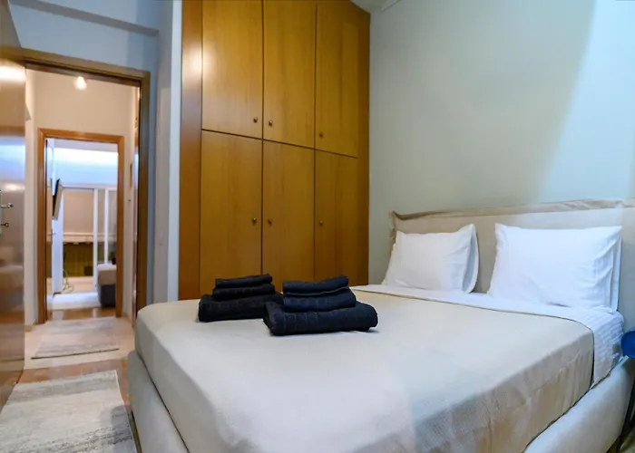 Apartmán Serenity And 2 Bedroom Luxury In Kalamaria *